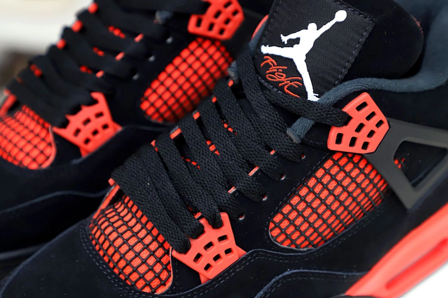RETRO JORDAN 'RED AIR THUNDER' 4 0715